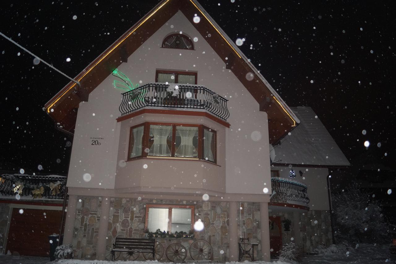 Apartamenty I Pokoje Rodzinne Чарна-Гура Экстерьер фото